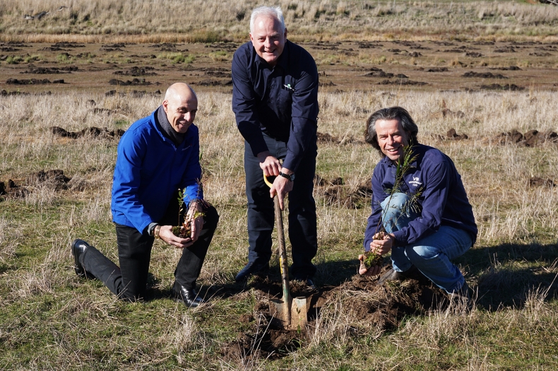 CEO of Officeworks, Mark Ward, with Gordon Davis, President of Greening Australia, and landholder Julian von Bibra.