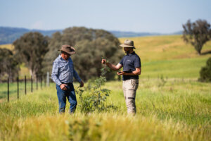 KAROOLA-STATION_MUNDARLOO - graham fifield and landholder James